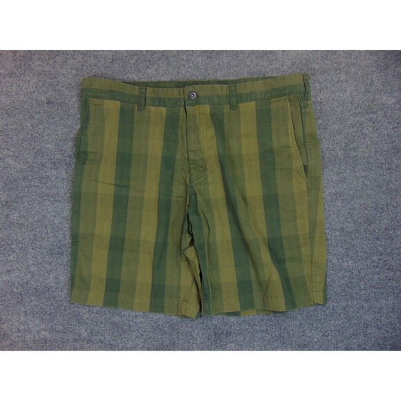 The North Face Shorts Mens 40x10 Green Stripe Chino Short Pants - Picture 2 of 10